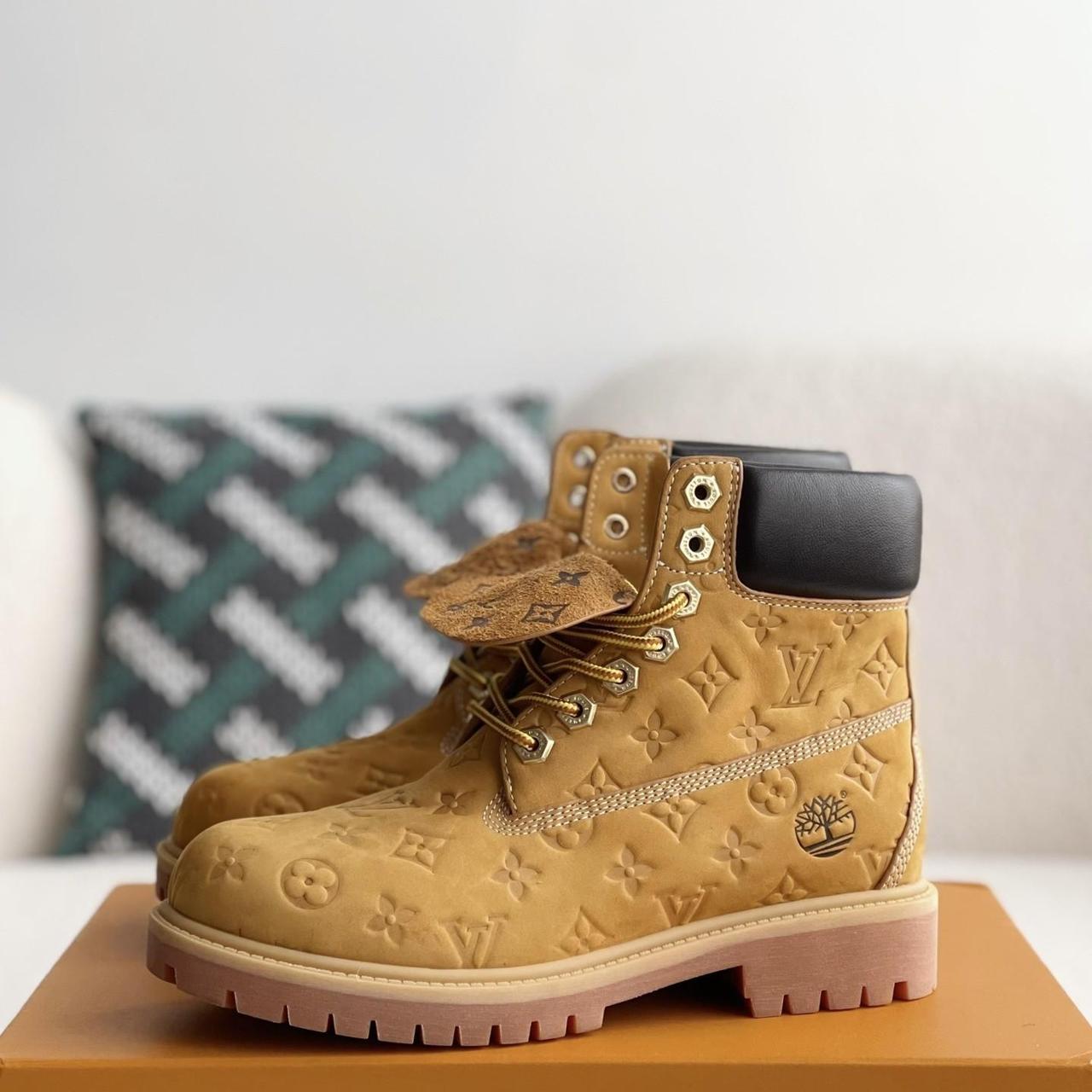 P0 Louis Vuitton Men's Tan and Brown Boots - Image 1